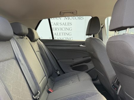 2021 Volkswagen Golf - photo 16
