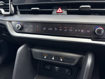2023 Kia Sportage - photo 13