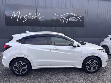 2018 Honda Vezel - photo 2