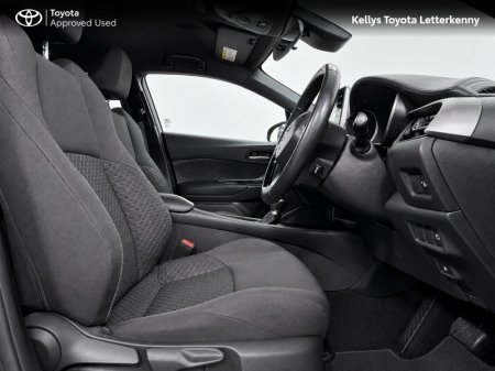 2023 Toyota C-HR - photo 12