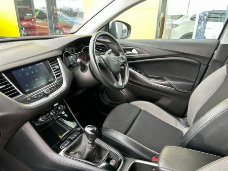 2019 Opel Grandland X - photo 2