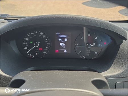 2026 Vauxhall Movano - photo 15