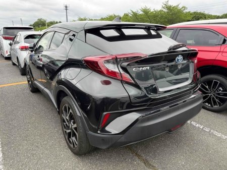 2019 Toyota C-HR - photo 2