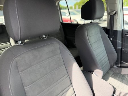 2020 Volkswagen Touran - photo 14