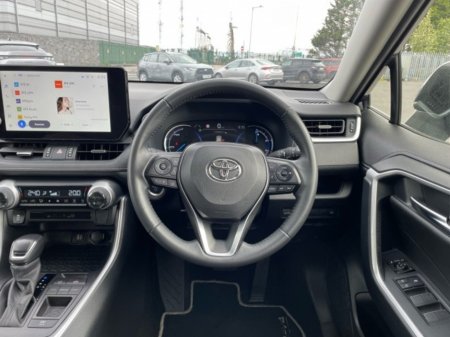 2024 Toyota RAV4 - photo 15