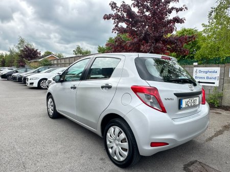 2014 Toyota Yaris - photo 6