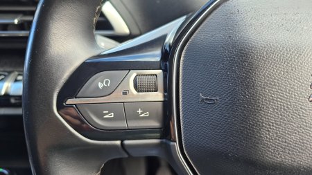 2021 Peugeot 5008 - photo 24