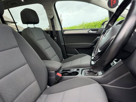 2016 Volkswagen Touran - photo 12