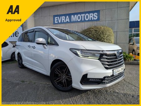 2021 Honda Odyssey ABOLUTE EX 7 SEATER AUTOMATIC HYBRID 2.0 PETROL //HIGH SPEC//HALF LEATHER HEATED SEATS//SURROUND PAR