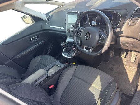 2019 Renault Scenic - photo 5