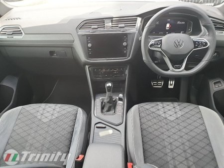 2022 Volkswagen Tiguan - photo 2