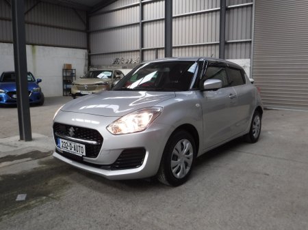2023 Suzuki Swift - photo 6