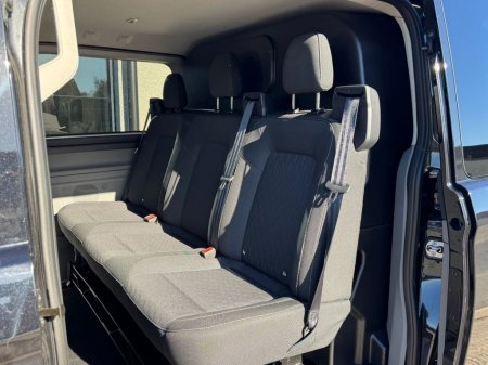 2025 Ford Transit Custom - photo 11