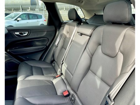 2025 Volvo XC60 - photo 16