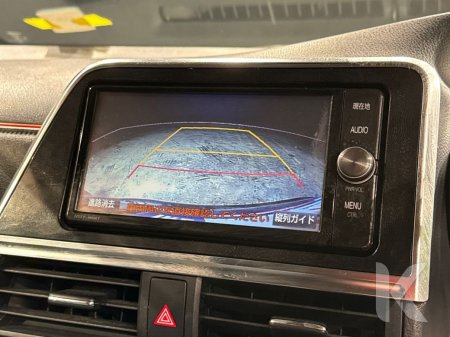 2017 Toyota Sienta - photo 21