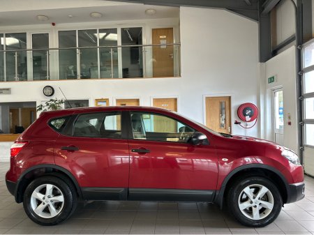 2013 Nissan Qashqai - photo 2
