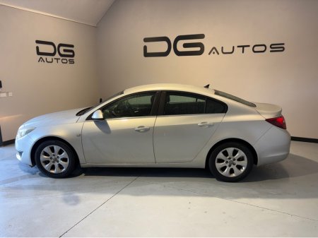 2016 Opel Insignia SC 1.6 CDTI 136PS - Driving great