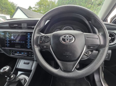 2018 Toyota Auris - photo 12
