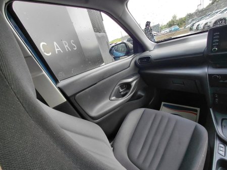 2021 Toyota Yaris Cross - photo 12