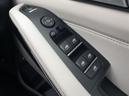 2023 BMW X5 - photo 23