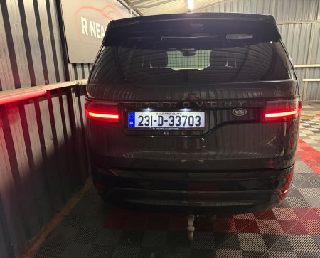 2023 Land Rover Discovery - photo 2