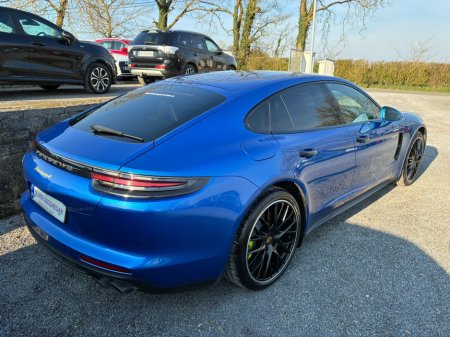 2018 Porsche Panamera - photo 2