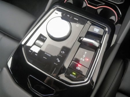 2024 BMW i5 - photo 10