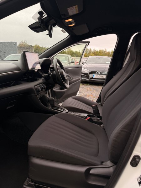 2022 Toyota Yaris - photo 36