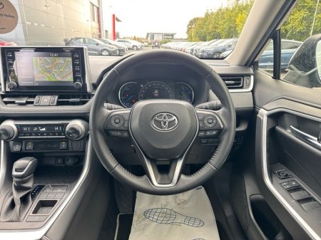 2021 Toyota RAV4 - photo 9