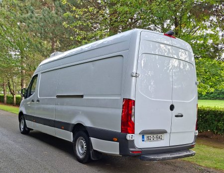 2019 Mercedes-Benz Sprinter - photo 2