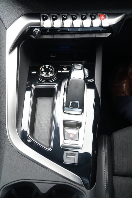 2020 Peugeot 3008 - photo 13