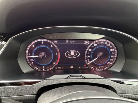 2019 Volkswagen Passat - photo 31