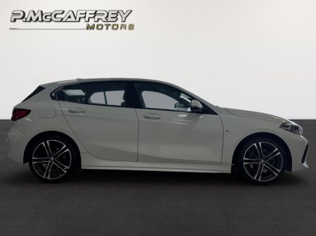 2021 BMW 1-Series - photo 4