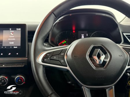 2022 Renault Clio - photo 18
