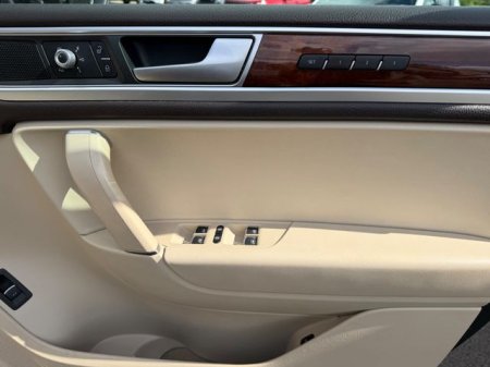 2016 Volkswagen Touareg - photo 25