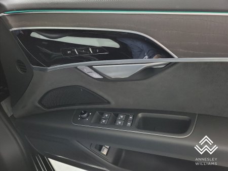 2024 Audi A8 - photo 21