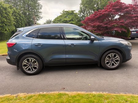 2020 Ford Kuga - photo 9