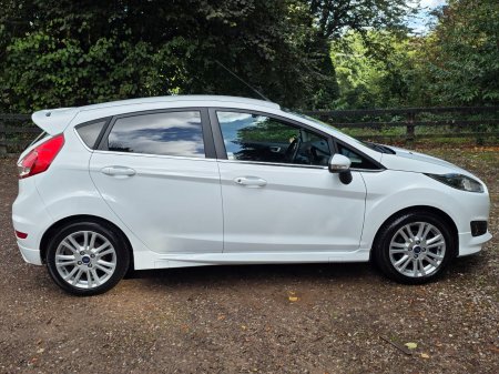 2013 Ford Fiesta - photo 6