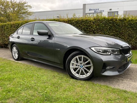 2022 BMW 3-Series - photo 38