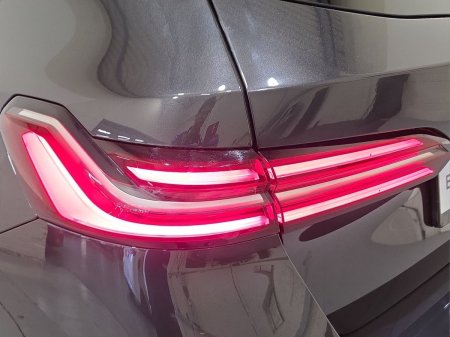 2025 BMW i5 - photo 20