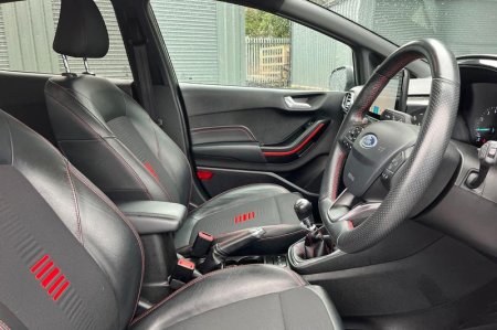 2019 Ford Fiesta - photo 17