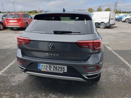 2023 Volkswagen T-Roc - photo 5
