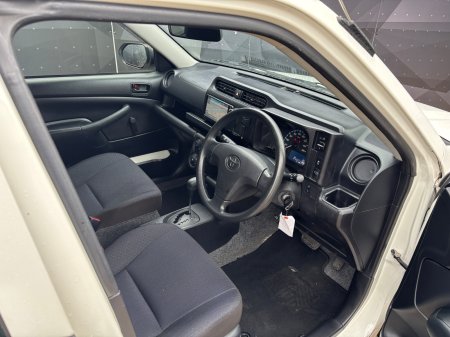 2021 Toyota Probox - photo 4