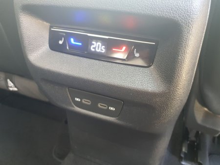2024 Volkswagen Tiguan - photo 17