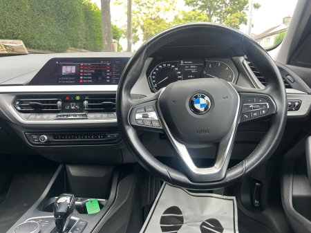2021 BMW 1-Series - photo 14