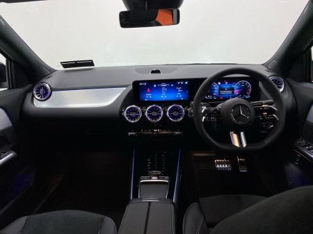 2026 Mercedes-Benz GLA - photo 2