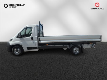 2026 Vauxhall Movano - photo 11