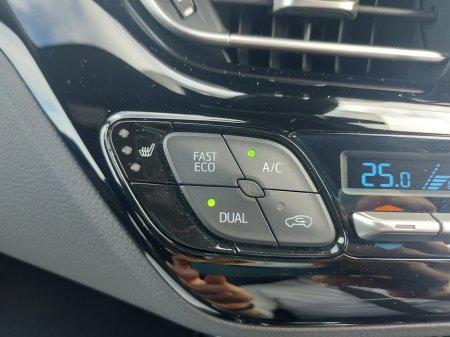 2021 Toyota C-HR - photo 23