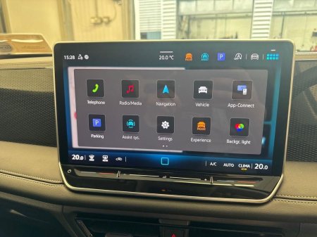 2024 Volkswagen Tiguan - photo 16