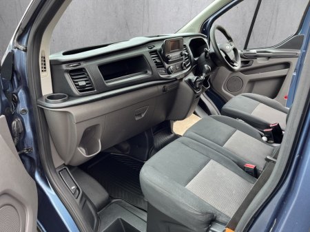 2023 Ford Transit Custom - photo 18